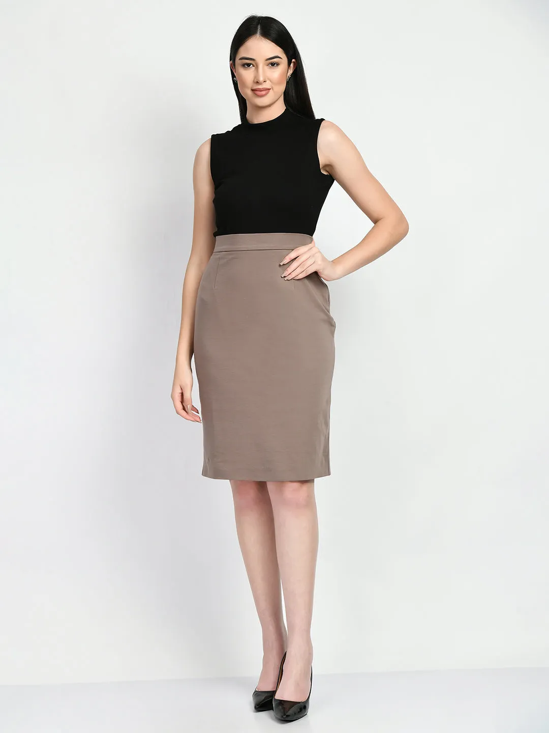 Camel Beige Leadership Solid Stretch Pencil Skirt