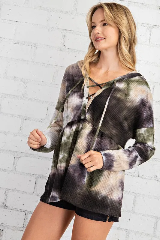 TIE DYE PRINTED LACE UP HOODIE TOP